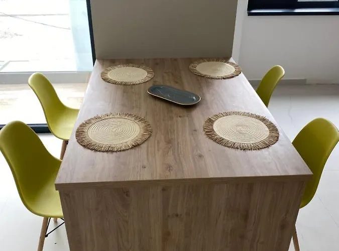 Popdan By The Sea 4*